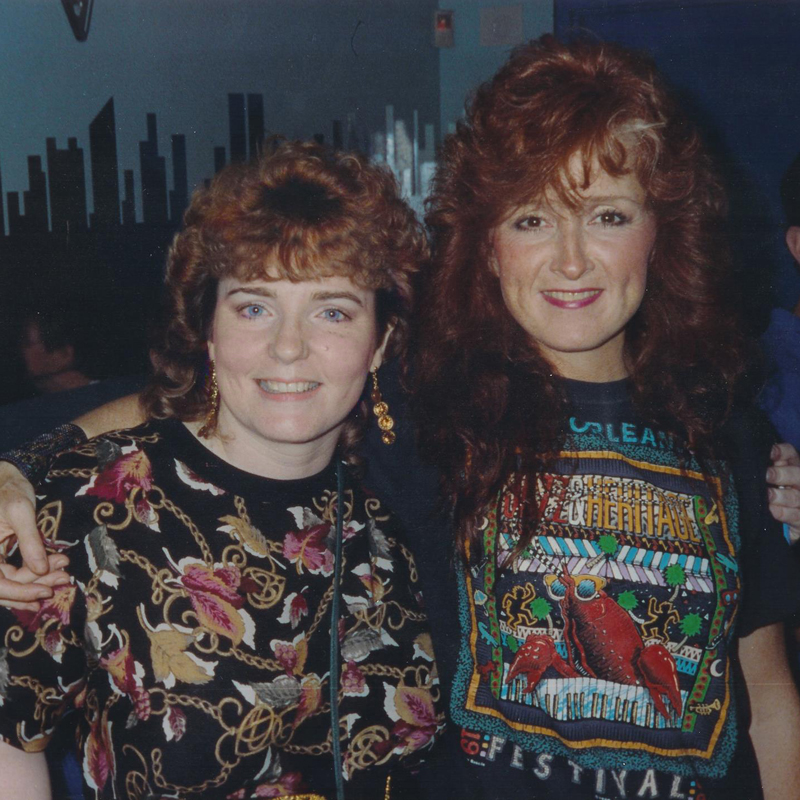 Bonnie Raitt FINALLY meets Dona A!